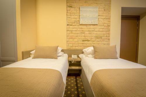 New Town Hotel
