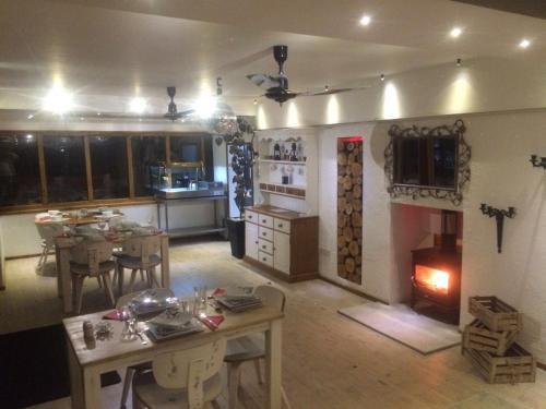 Hostal Barton Gate Farm B&B