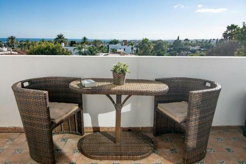 Rg - Elegant 2 Bedroom Apartment In Puerto B