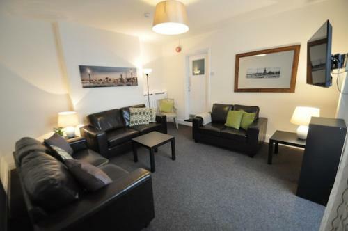 Hostal The Briars