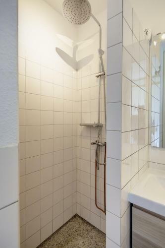 Hostal Bed And Breakfast Zuid Oost Heesterveld / Bnb Zoh