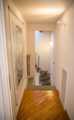 Pandora Halldis Apartment