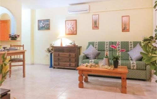 Apartment C/los Gases 50,bajo