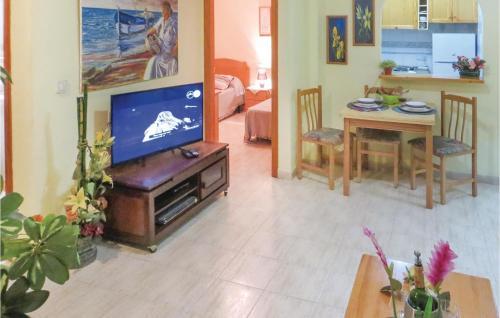 Apartment C/los Gases 50,bajo