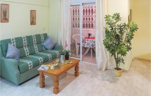 Apartment C/los Gases 50,bajo