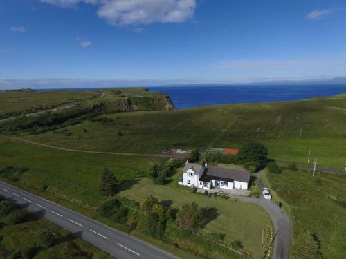 Lealt Falls House