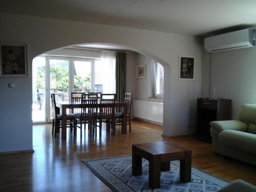 Apartment Lempes