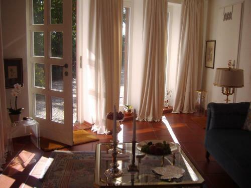 Hostal Landhaussuite Am Schloss