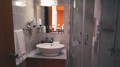 Green Forest Hotel - Adults Only
