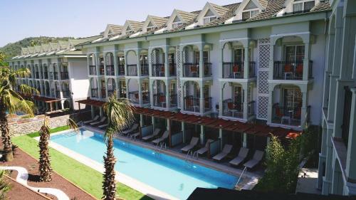 Green Forest Hotel - Adults Only