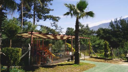 Green Forest Hotel - Adults Only