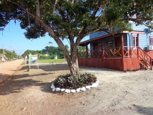 Hostal Sugar Patch Inn