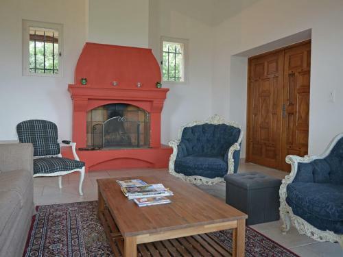 Holiday Home Mas Lub�ron Vue Magnifique