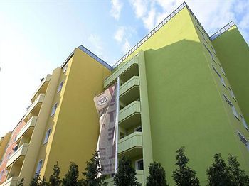 Hostal Ostel - Hostel
