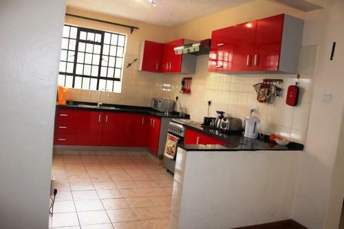 Crystal Glow Serviced Apartment