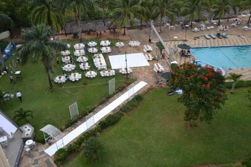 Hotel Tanga Beach Resort & Spa