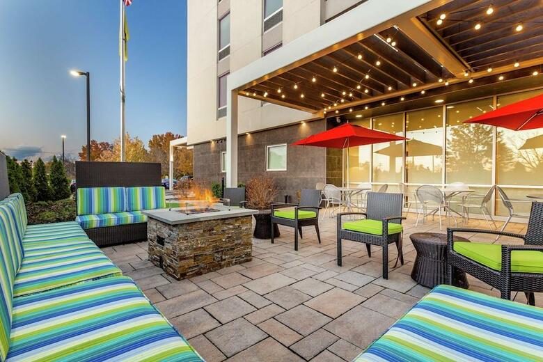 Hotel Home2 Suites By Hilton Albany Airport/wolf Rd