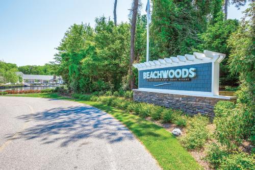 Hotel Beachwoods Resort