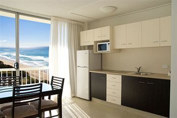 Hotel Chateau Beachside Resort
