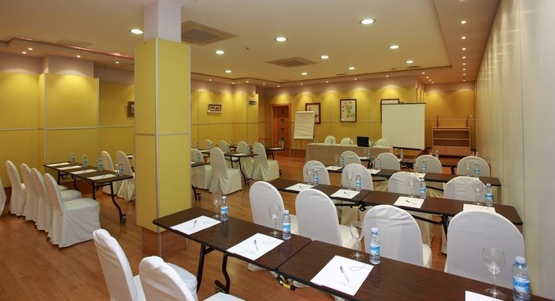 Hotel Sancho Ram�rez