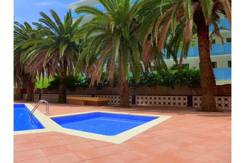 Villa Zahara / Azahar