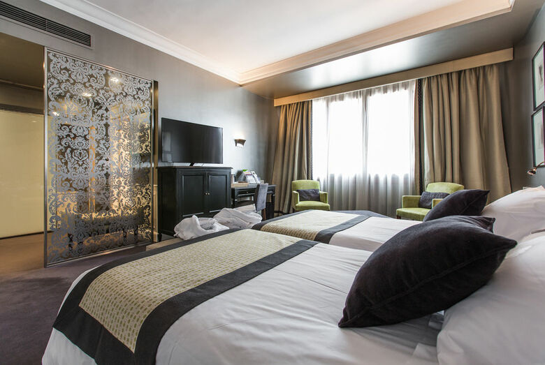 Hotel Carlton