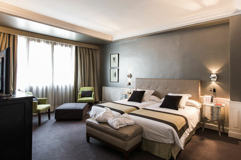Hotel Carlton