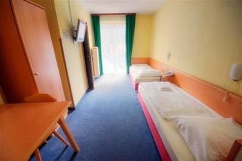Hostal Euro Youth Hotel & Krone