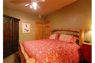 Ski Classic Lodge