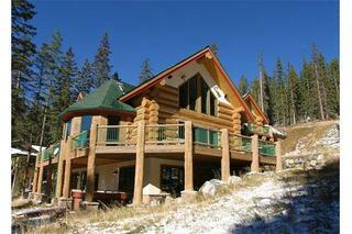 Paradise Meadow Lodge