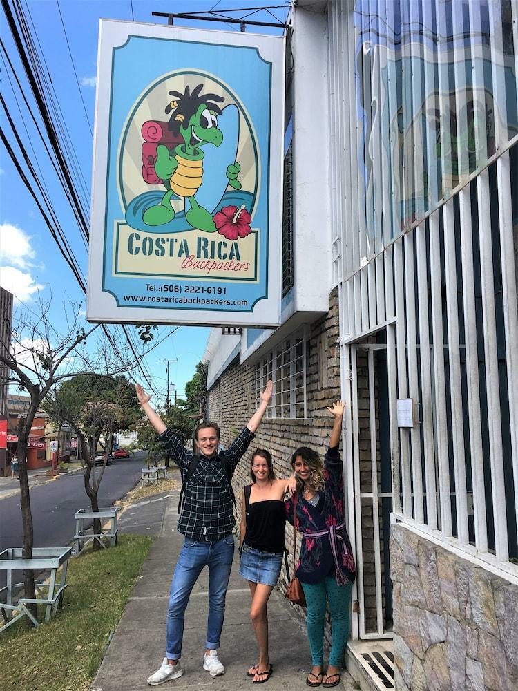 Costa Rica Backpackers Hostel