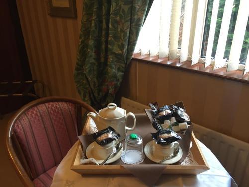 Hostal Caldhame House