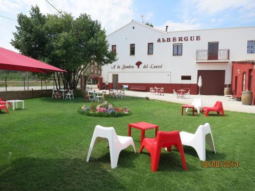 Albergue Hostal A La Sombra Del Laurel