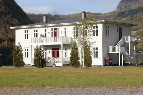 H�iland Apartments