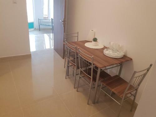 Georgiana Apartments