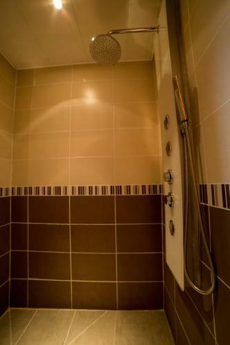 Hostal Chalet Les Moineaux Chambres D'h�tes