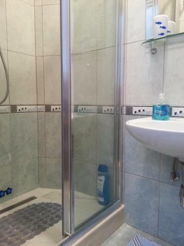 Residencia Guesthouse S&l