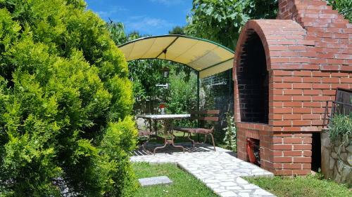 Apartment Paradiso