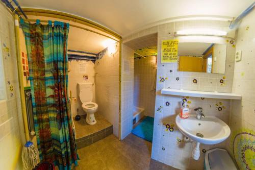 Hostal Hostel Mali Mrak