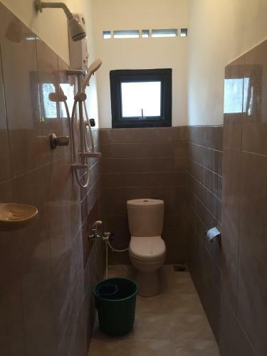 Hostal Yaarl Holiday Inn
