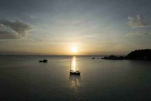 Hin Wong Apartments Dive & Snorkel Resort