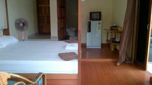 Hin Wong Apartments Dive & Snorkel Resort