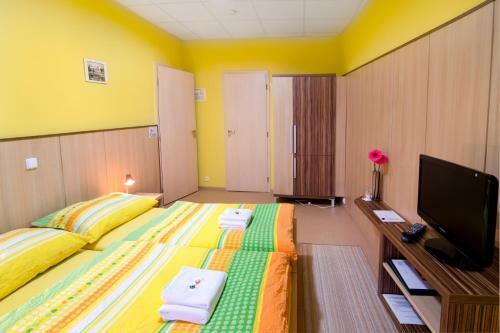 Hostal Penzion Reos