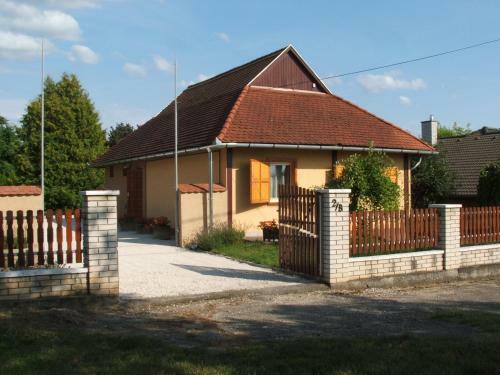 Zsiga Apartmanh�z