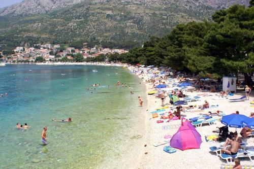 Hostal Triple Room Baska Voda 6748a