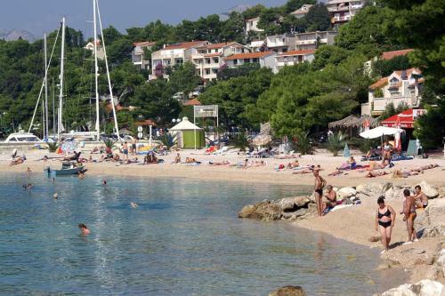 Hostal Studio Brela 2752e