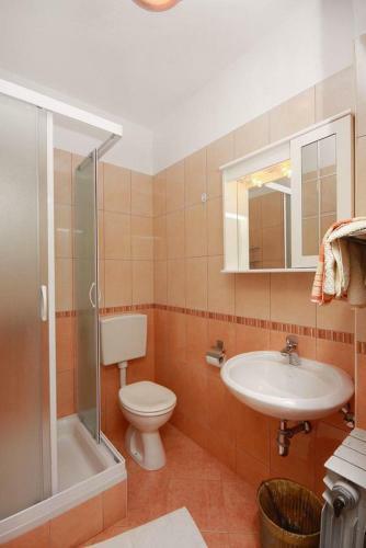 Hostal Studio Brela 2752d