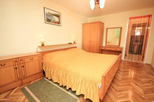 Hostal Double Room Medveja 2305b