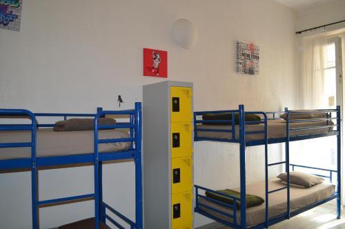 Hostal Chez Patrick Backpackers Hostel