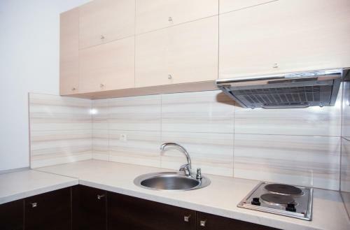 Jtb Deluxe Apartments